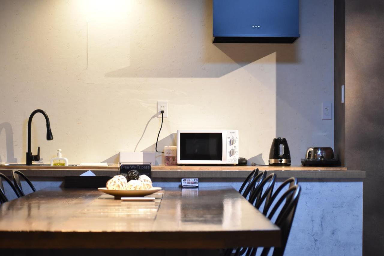 Shinsaibashi House Hotel Osaka Buitenkant foto