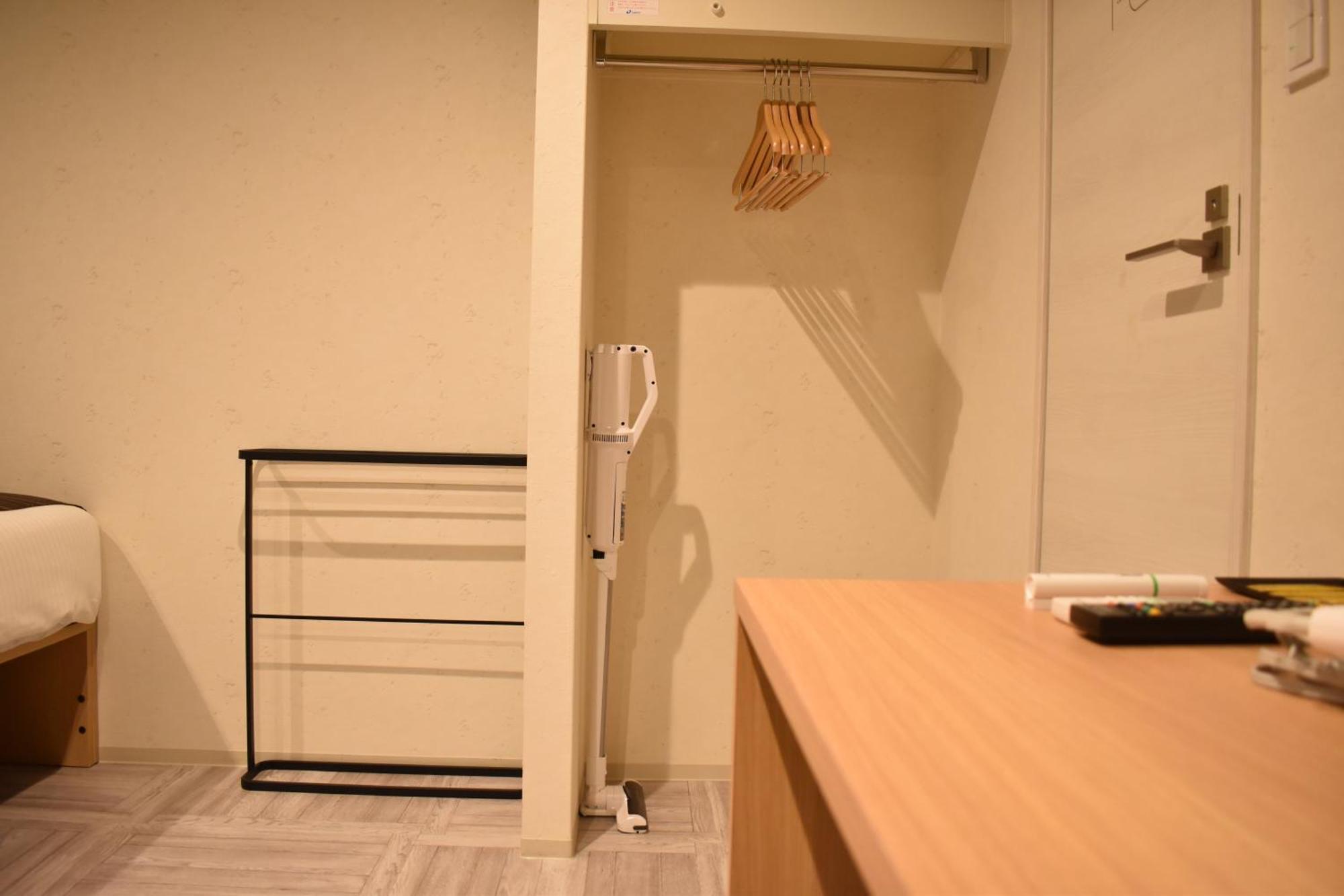 Shinsaibashi House Hotel Osaka Kamer foto