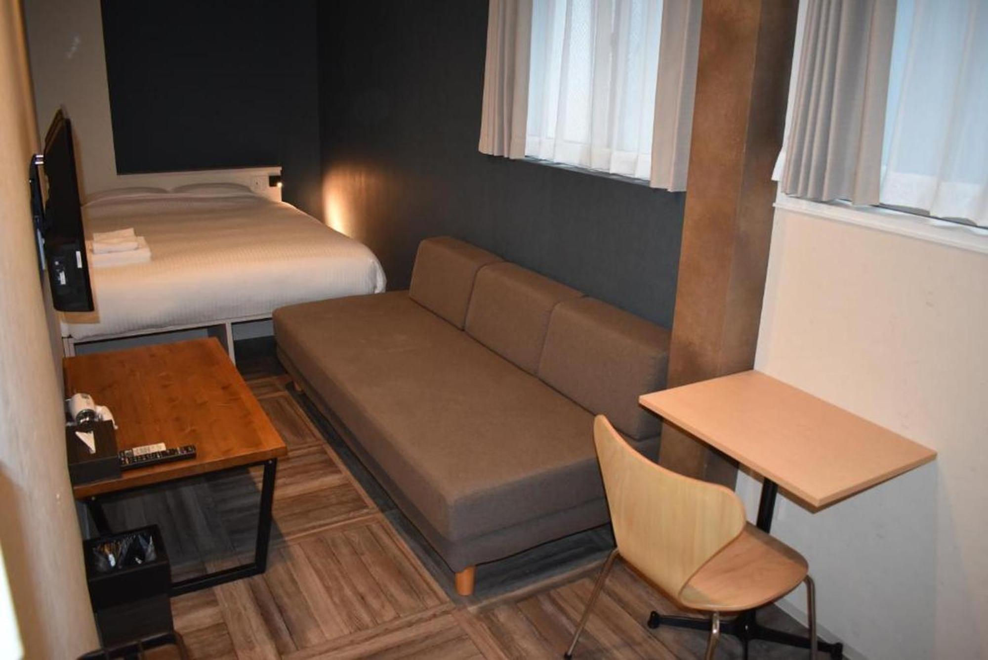 Shinsaibashi House Hotel Osaka Kamer foto