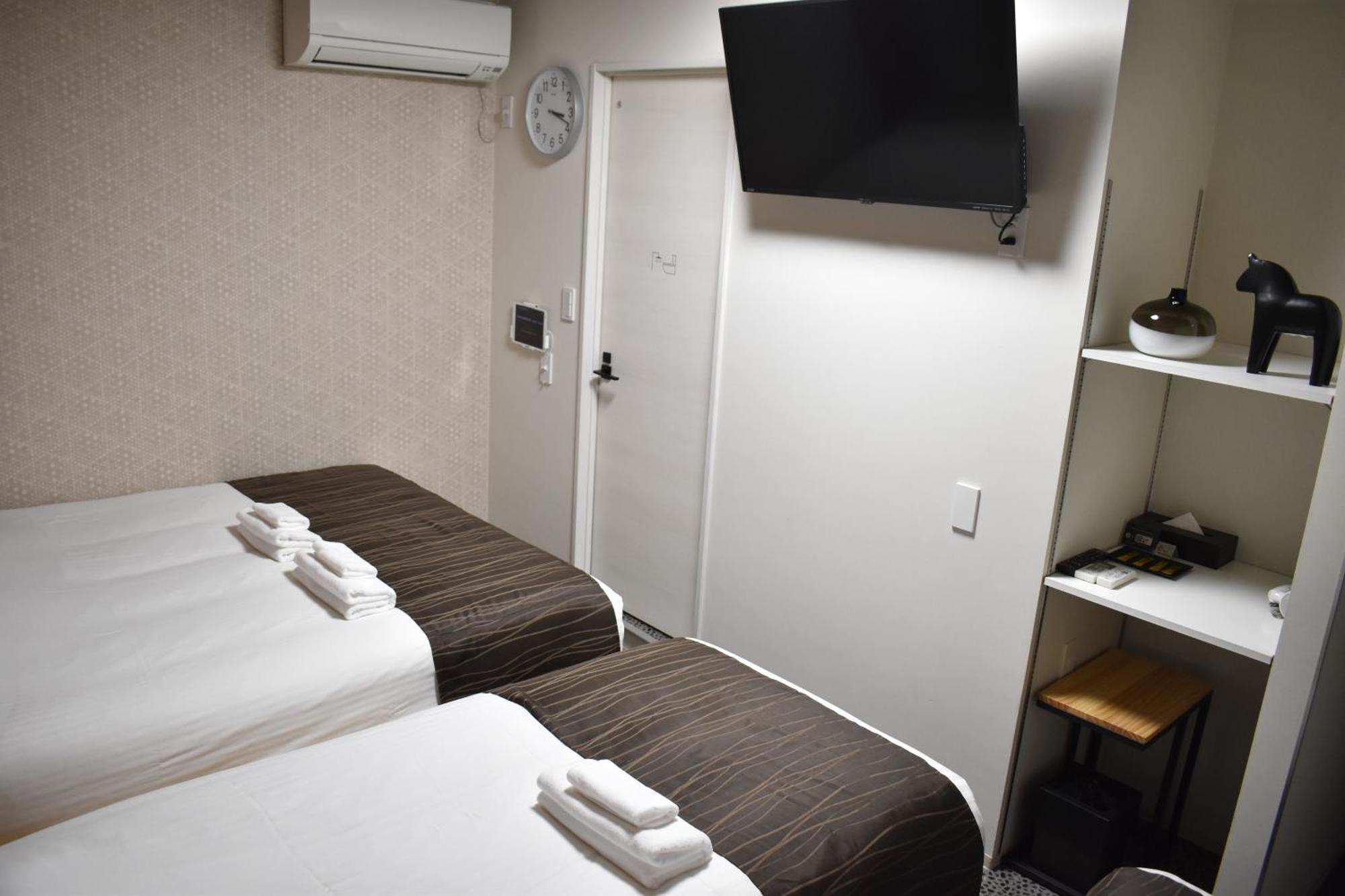 Shinsaibashi House Hotel Osaka Kamer foto