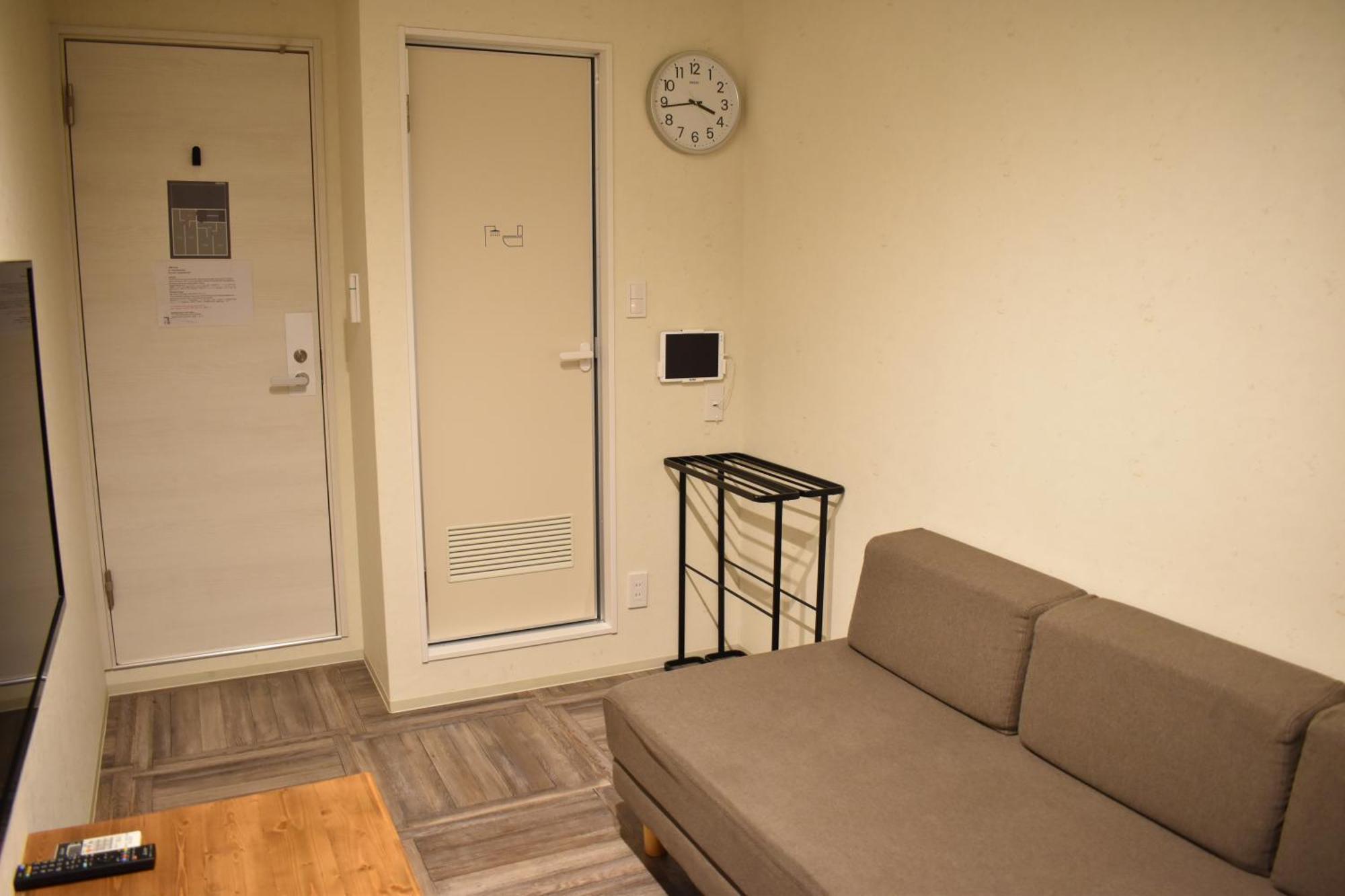 Shinsaibashi House Hotel Osaka Kamer foto