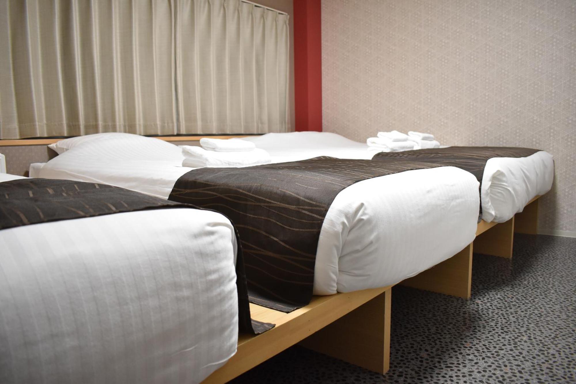 Shinsaibashi House Hotel Osaka Kamer foto